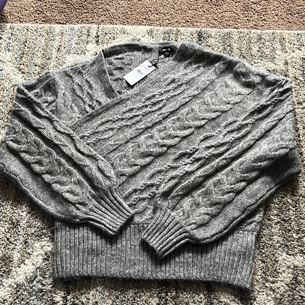Express sweater - Picture 8 of 9